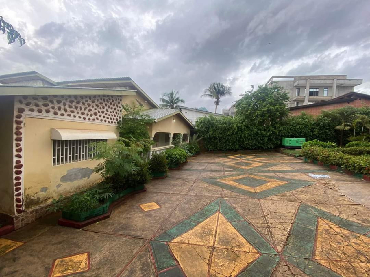 Maison à Lambanyi, Maisons, Conakry