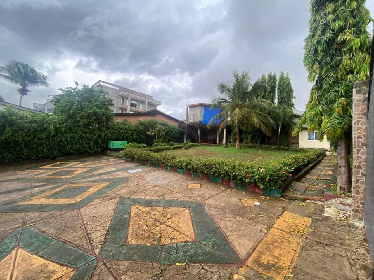 Maison à Lambanyi, Maisons, Conakry