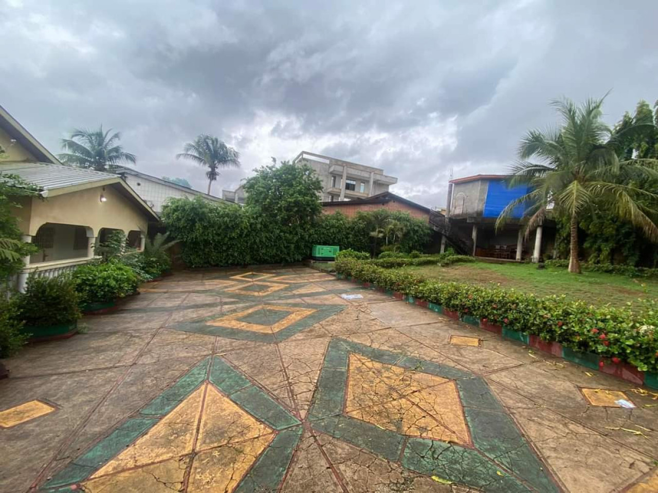 Maison à Lambanyi, Maisons, Conakry