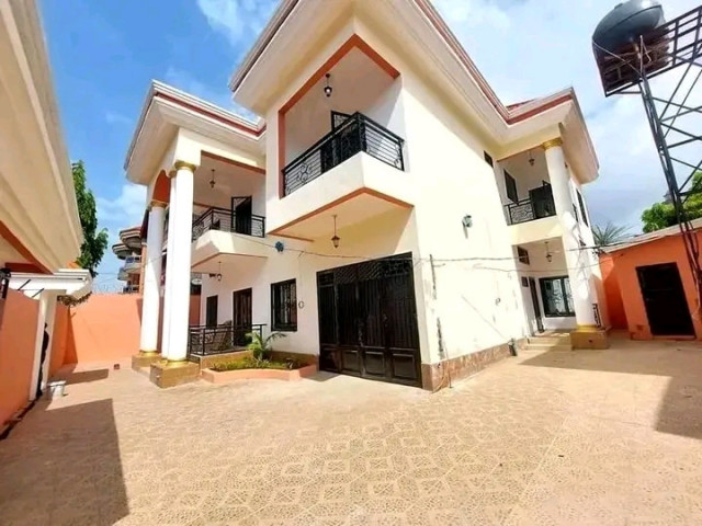 Maison à Lambanyi, Maisons, Conakry