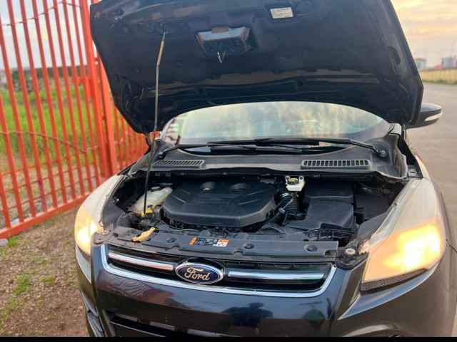 Ford Escape, Voitures, Conakry