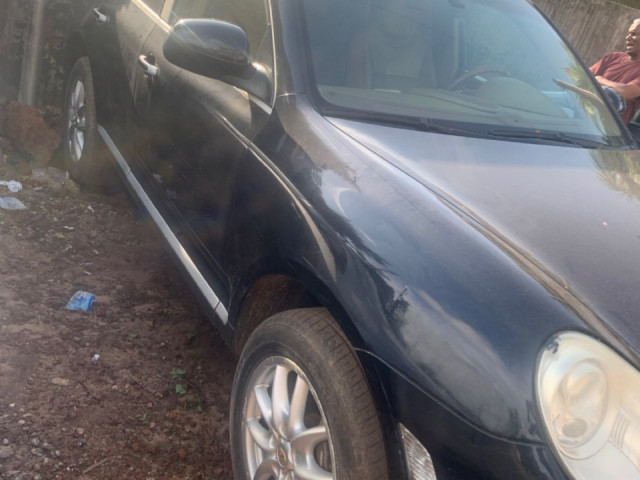 Porsche Cayenne, Voitures, Conakry