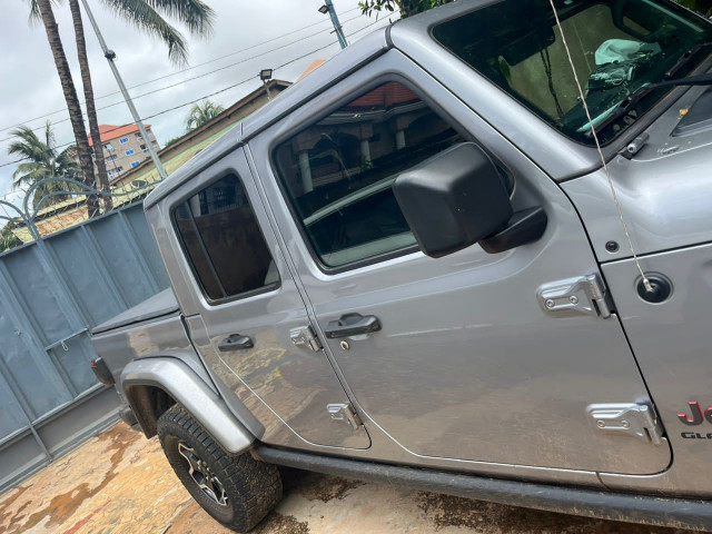Jeep Wrangler Rubicon, Voitures, Conakry