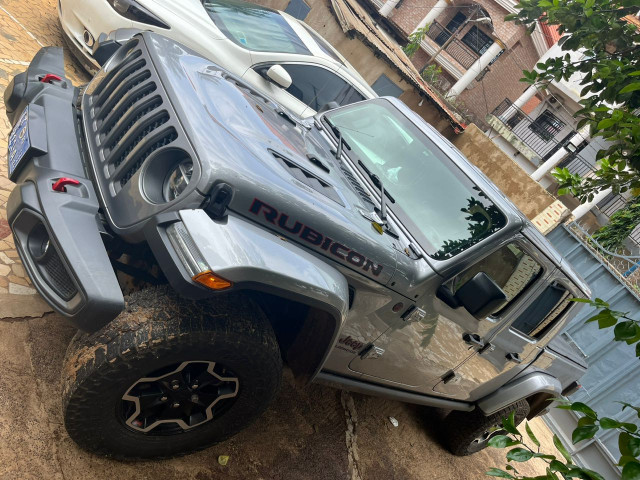Jeep Wrangler Rubicon, Voitures, Conakry