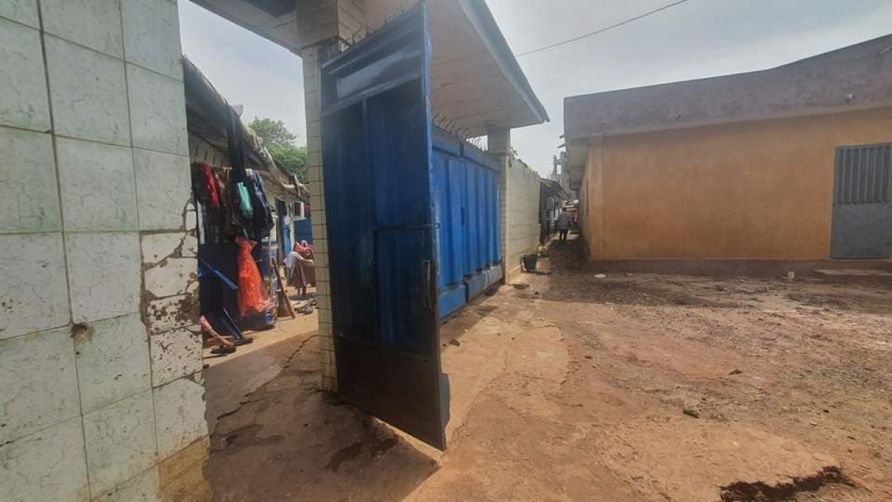 Maison à Koloma, Maisons, Conakry