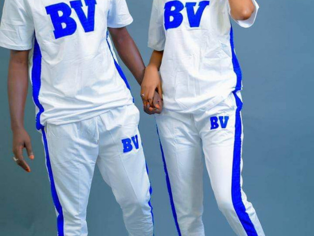 Ensemble Vestimentaire, Vêtements, Conakry
