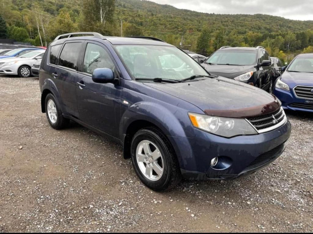 Mitsubishi Outlander, Voitures, Conakry