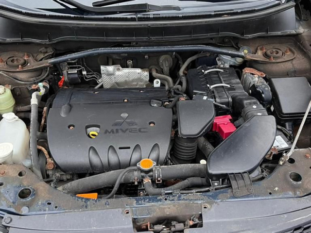 Mitsubishi Outlander, Voitures, Conakry