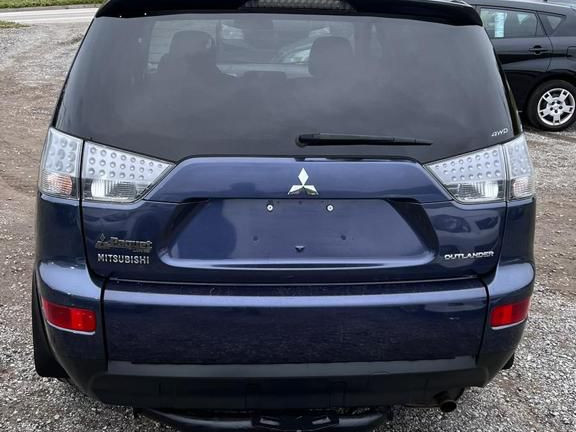 Mitsubishi Outlander, Voitures, Conakry
