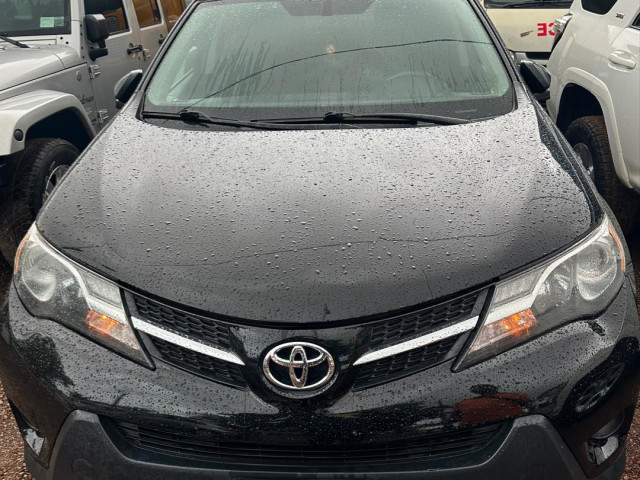 Toyota RAV4, Voitures, Conakry