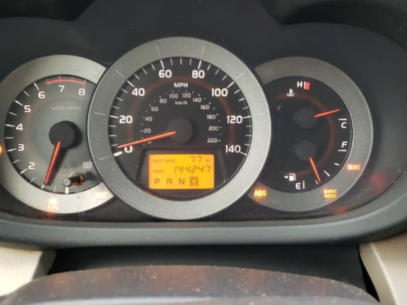 Toyota RAV4, Voitures, Conakry