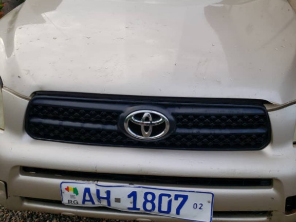 Toyota RAV4, Voitures, Conakry