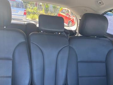 Mercedes-Benz Classe R, Voitures, Conakry