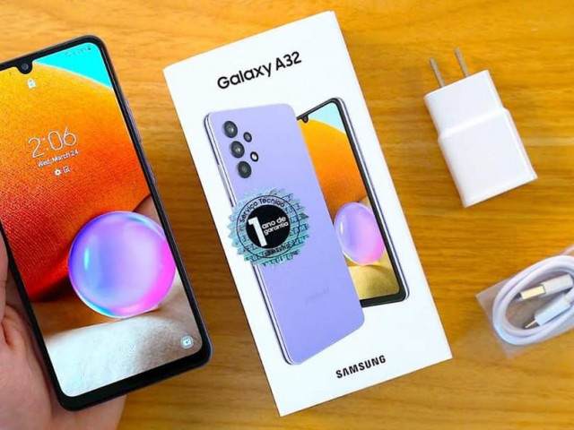 Samsung Galaxy A32, Téléphones Mobiles, Conakry