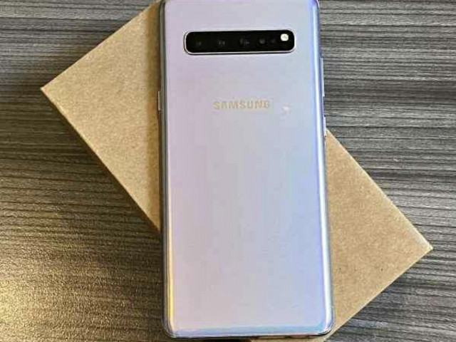 Samsung S10 5G 256Gb, Téléphones Mobiles, Conakry