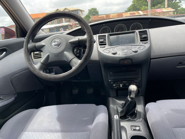 Nissan Primera, Voitures, Conakry