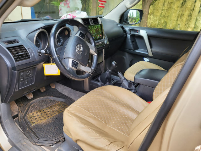 Toyota Land Cruiser Prado, Voitures, Conakry