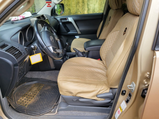 Toyota Land Cruiser Prado, Voitures, Conakry