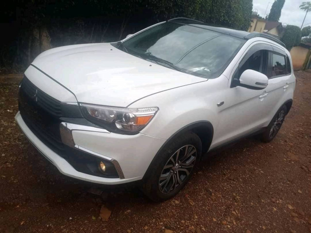 Mitsubishi RVR, Voitures, Conakry