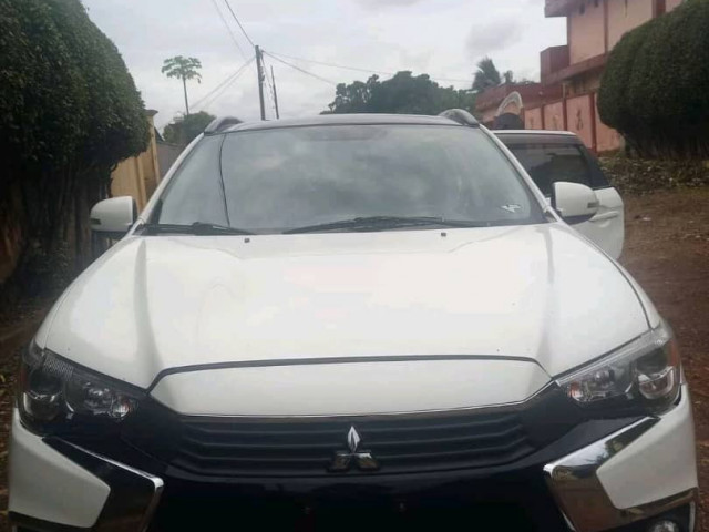Mitsubishi RVR, Voitures, Conakry