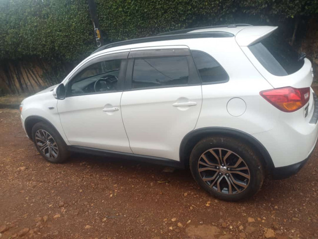 Mitsubishi RVR, Voitures, Conakry