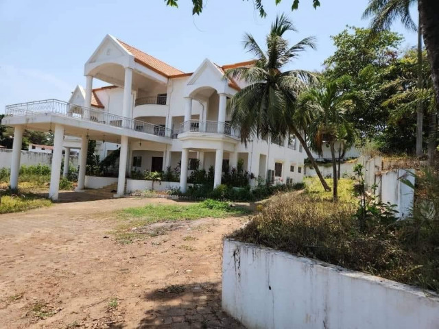 Bâtiment à Taouyah, Maisons, Conakry