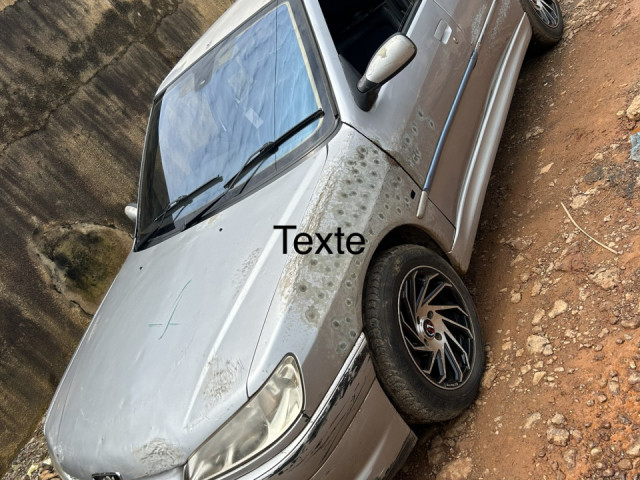 Peugeot 306, Voitures, Conakry