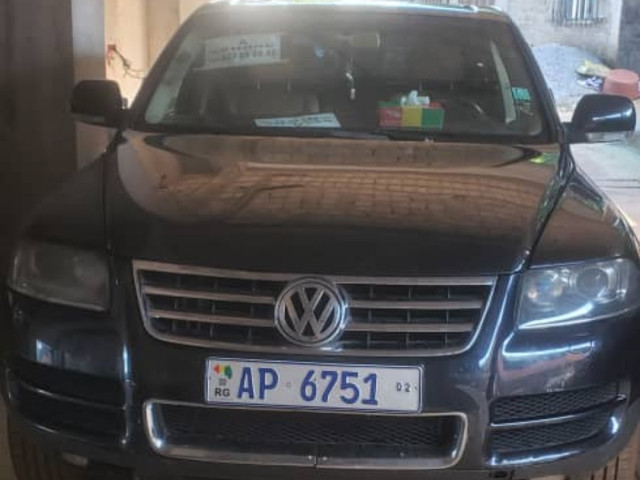 Volkswagen Touareg, Voitures, Conakry