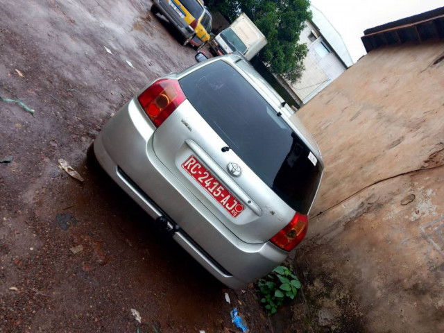 Toyota Corolla, Voitures, Conakry