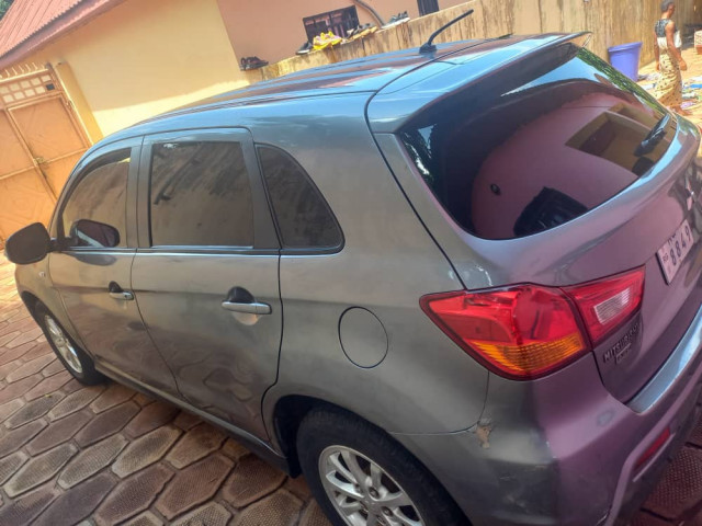 Mitsubishi RVR, Voitures, Conakry