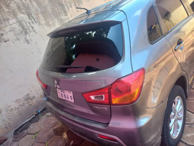 Mitsubishi RVR, Voitures, Conakry