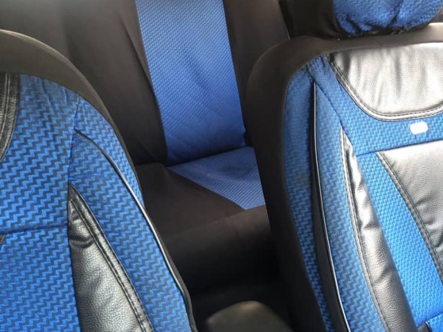 Mazda 323, Voitures, Conakry