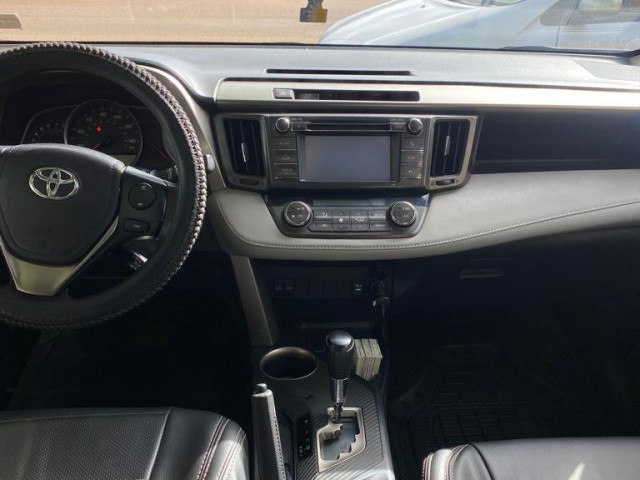 Toyota RAV4, Voitures, Conakry