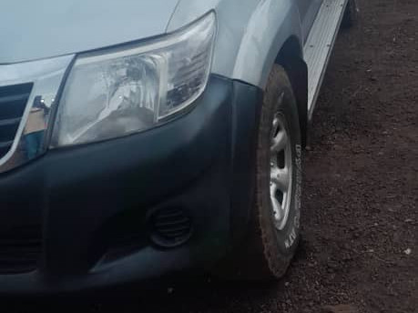 Toyota Hilux, Voitures, Conakry