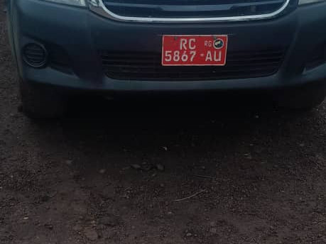 Toyota Hilux, Voitures, Conakry