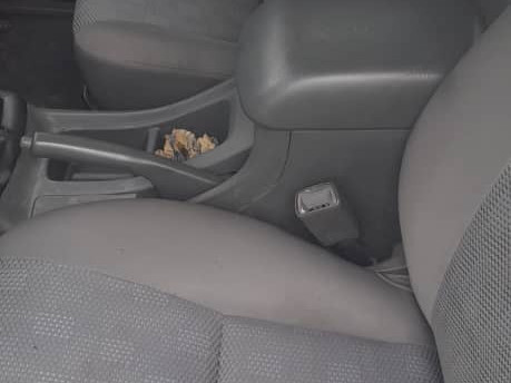 Toyota Hilux, Voitures, Conakry