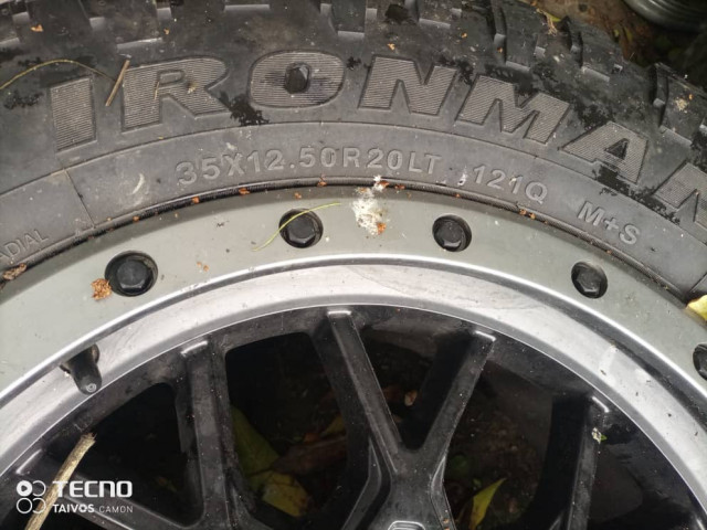 Pneus 🛞 Wrangler, Accessoires Véhicules, Conakry