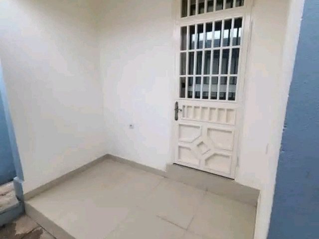 Maison à Keitayah, Maisons, Conakry