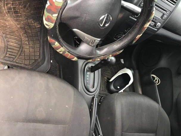 NISSAN VERSA, Voitures, Conakry