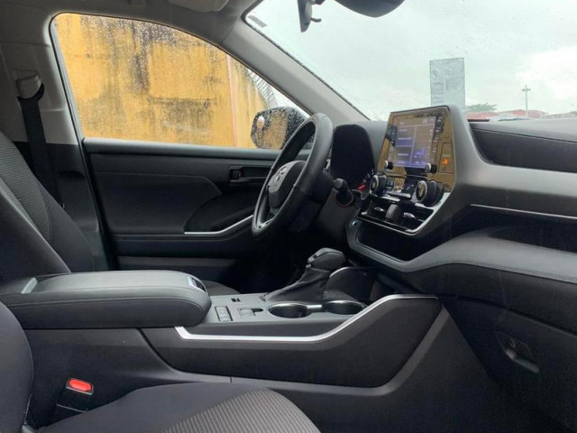 Toyota Highlander, Voitures, Conakry