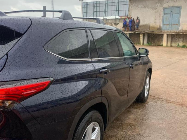Toyota Highlander, Voitures, Conakry
