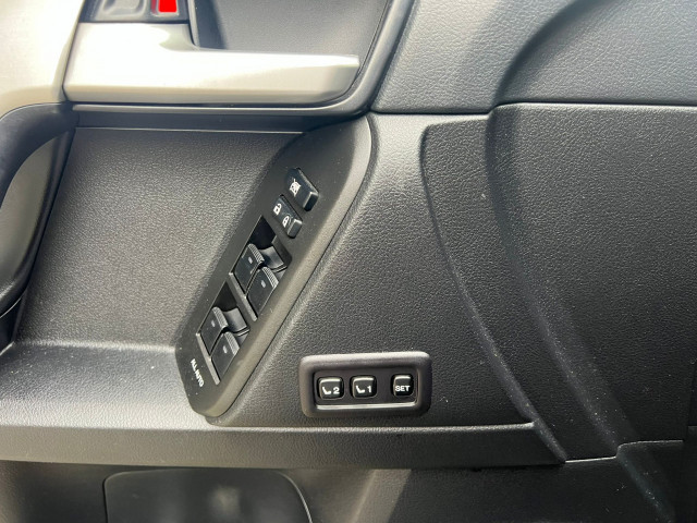 Toyota Land Cruiser Prado, Voitures, Conakry