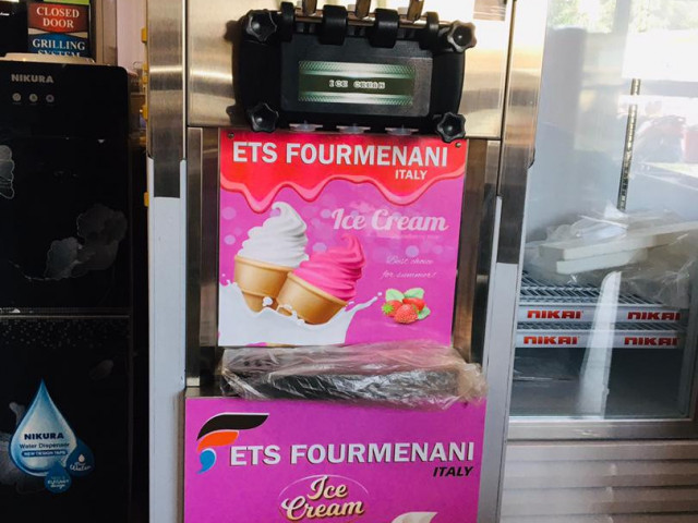 Machine à Crème Glacée ETS Fourmenani, Électroménagers, Conakry