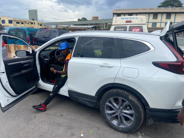 Honda CR-V, Voitures, Conakry