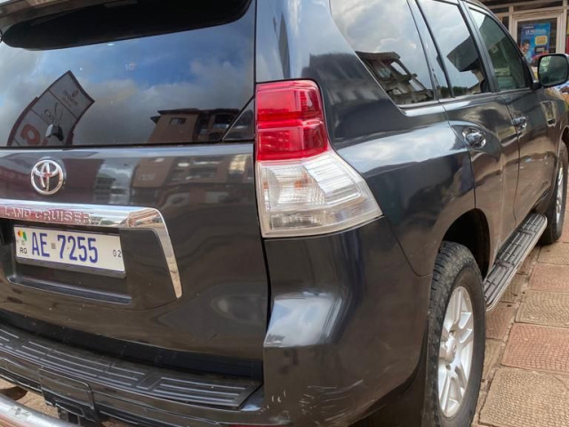 Toyota Land Cruiser Prado TXL, Voitures, Conakry