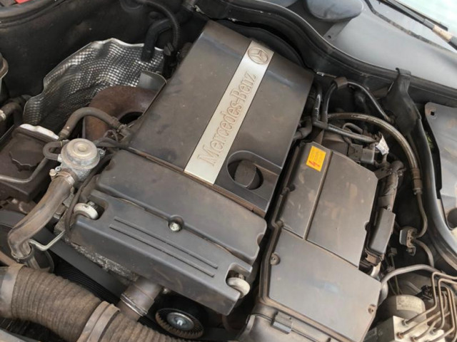 Mercedes-Benz Classe C, Voitures, Conakry