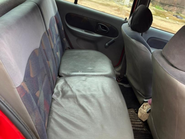Renault Clio, Voitures, Conakry