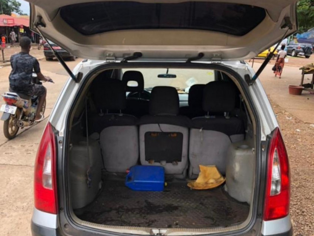 Mazda Premacy, Voitures, Conakry