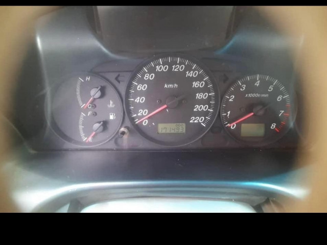 Mazda Premacy, Voitures, Conakry