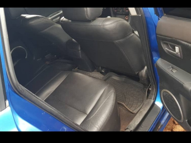 Mazda 3, Voitures, Conakry